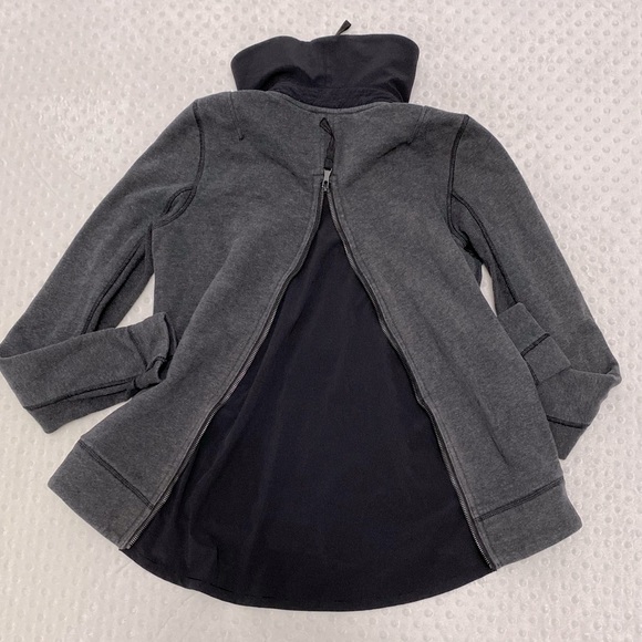 Lululemon Jacket (size 8) - Picture 1 of 10